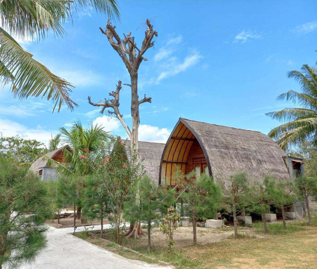 Nusa Indah Bungalows Gili Air Luaran gambar
