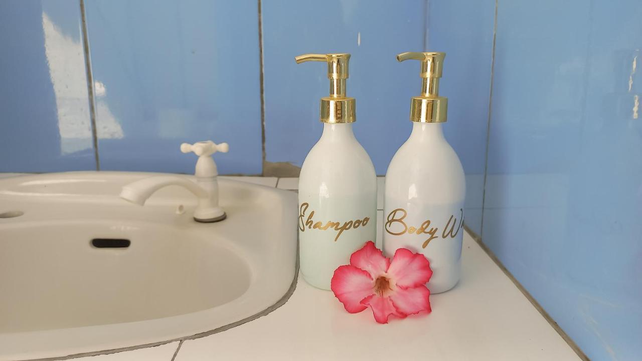 Nusa Indah Bungalows Gili Air Luaran gambar